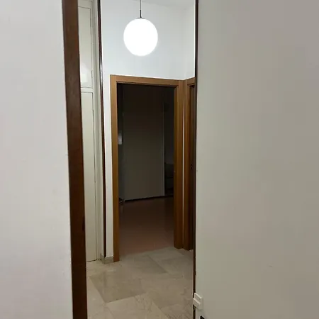 Splendido In Zona Fiera A Appartement