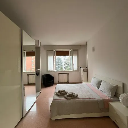 Splendido In Zona Fiera A Appartement