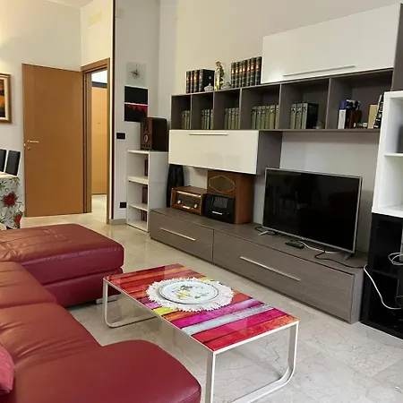 Splendido In Zona Fiera A Appartement