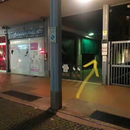 Splendido In Zona Fiera A Lägenhet