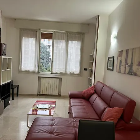 Lägenhet Splendido In Zona Fiera A